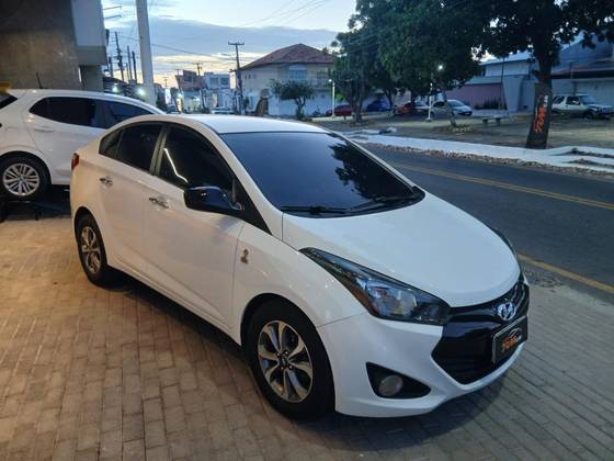 HYUNDAI HB20S 1.6 COMFORT PLUS 16V FLEX 4P MANUAL HYUNDAI HB20S 1.6 COMFORT PLUS 16V FLEX 4P MANUAL